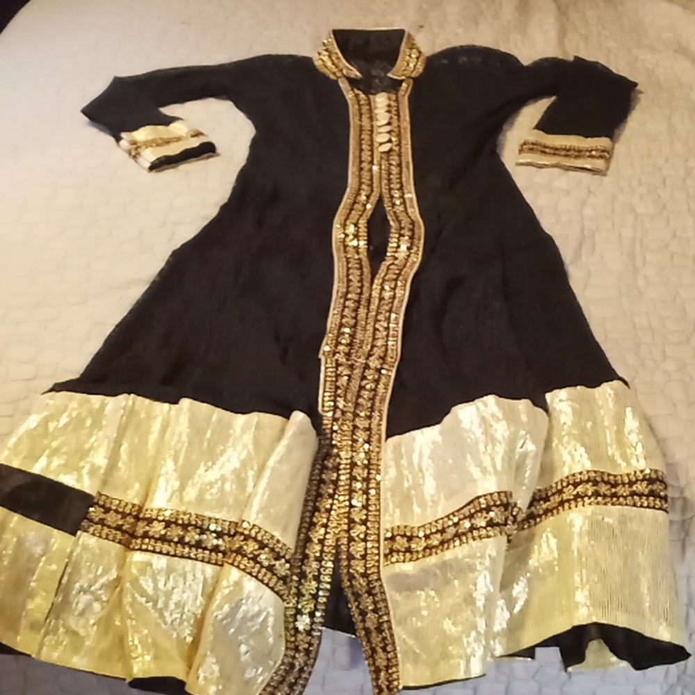Elegant Black and Gold Women's Overlay